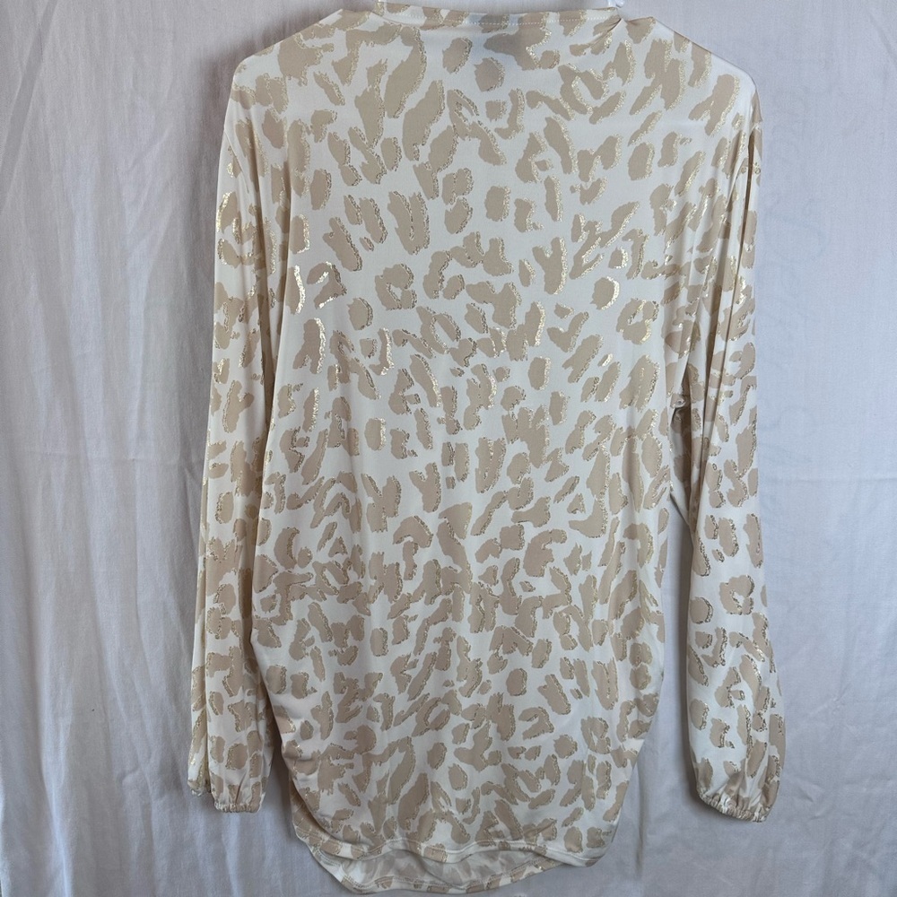 JM Collection Animal Print Women's 2X
Embellished Top - Picture 4 of 4